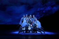 体现时代性、更具观赏性 上京《奇袭白虎团》明日开演