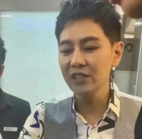 林志颖车祸险毁容后亮相，面貌变化让人认不出！