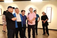 “问道阳羡”吕雪峰书画作品展亮相江苏宜兴