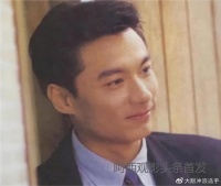 他是银幕帅哥，曾拒绝林青霞，疏远刘嘉玲，隐退多年今生活成这般