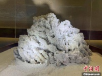 探访“天空之镜”茶卡盐湖3000年开采史和盐业发展史