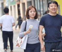 网友偶遇赵丽颖替身？这么像赵丽颖，大家来鉴定下是否是其替身呢