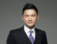 香港知名男星被质疑患病，身材消瘦面色蜡黄，网友直呼不敢认