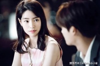 人品不过关的女人，往往都喜欢做这4件事，聪明男人都懂得远离！