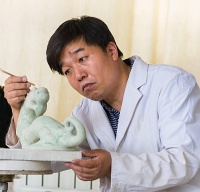 “劳模匠星耀中原”先进人物系列报道｜柴战柱：让失传的绞胎瓷重现芳华