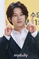 SuperJunior金希澈捐款55万 帮助预防校园暴力