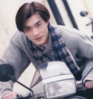 52岁古天乐近照曝光！面部狰狞似木偶，引起网友热议