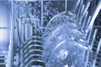 洗碗机入华30年，为何没像洗衣机一样普及？