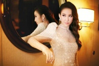 港媒曝李玟用指甲刀钳割腕自杀，身上未发现遗书，送医时已脑死亡