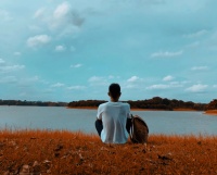 成年人上班，拼的是“内存”