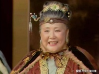 贾母：深入灵魂的贵族气度有多美？