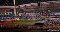 汪峰演唱会继洛阳站后，上海上座率再次惨淡，座位成排空着