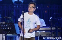 陈升被女设计师指控性骚扰 员工回应称先了解一下