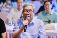 任景钦：要加强年轻人爱国主义思想教育