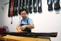 【图集】从木头到古琴“80”后古琴制技传承人袁旭：用巧手塑造弦上灵魂