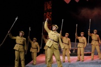 原创话剧《一条大河波浪宽》登陆中国国家话剧院