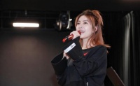 徐怀钰回应拒绝浪姐复活赛 不担心演唱会门票销售