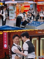 杨洋核心力量有点强啊