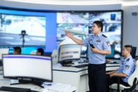 太仓市城中派出所副所长朱海平朱海平：观四海潮生，愿一江风平