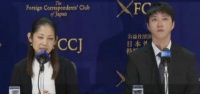 据报道，江宏杰一开场感谢完媒体的到场后……