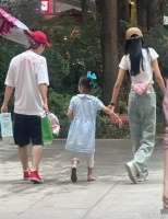 董子健孙怡离婚后再次同框