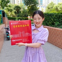 河南“诗词才女”邓雅文，被华东师大录取了！