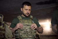 莫斯科遭无人机袭击后，泽连斯基称战争正“逐渐回到”俄罗斯