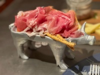 晚安，还在下雨……