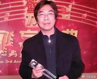 又一位63岁著名导演不幸去世！10年前中风退圈，晚景凄凉让人唏嘘