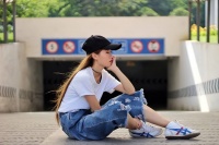 做人最大的悲哀，就是轻易将这两件事展示在人前