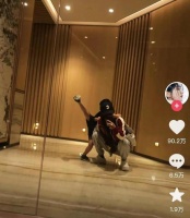赵丽颖突然宣布喜讯：“是的，他是我的挚爱！”