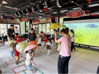 “落雨啦打烊啦，小巴辣子开会啦”，趣味沪语伴童成长