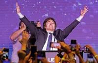 极右翼政党候选人赢得大选初选，阿根廷也要“向右转”？