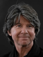 安东尼·布朗新作：在与兄弟姐妹的碰撞中，孩子认识了自己