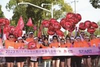 非遗传承让“蜜桃产业”越来越甜