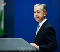 “昨日有大巴车从中国过桥去朝鲜”？外交部回应