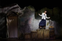 《年龄是一种感觉》：一场被观众视为“镜子”的独角戏