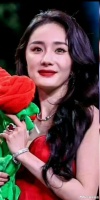 为什么杨幂比高圆圆显老，明星也是终究逃不过岁月