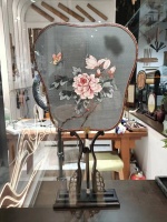 品鉴 | 大俗大雅一柄扇