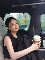 薇娅换了个id又复出了！乍一看都有点没认出来