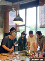 绝版木刻拓创者贺昆：从“有形”到“无象”