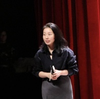 小剧场话剧《朋友》南京首演 融入京剧“唱念做打”元素