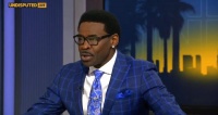 NFL名人堂球星Michael Irvin表示： 勒布朗去年所做的事情，迈克尔·乔丹做不到，就这样