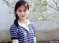她被誉为“江南第一美人”，从不接吻戏，嫁初恋如今55岁依然美艳