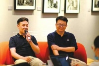 两位西北青年作家的共鸣与个性