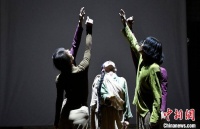 西藏舞者边诺：用舞蹈连接脚下的土壤