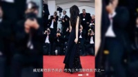 58岁刘嘉玲和舒淇同台亮相，假发片厚重笑容僵硬，成港版刘晓庆