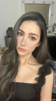 周杰伦老婆昆凌晒近照，满脸雀斑面相恐怖似“毁容”……