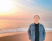 钩沉黄海历史 讲述沧桑巨变（创作谈）