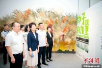 缅怀袁隆平 “蜕变——种子的力量”主题儿童画展长沙开展